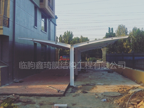 小区膜结构车棚定制需要注意的问题
